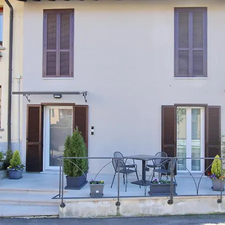 Italianway - Brenna Guest house