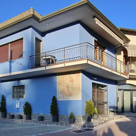 Italianway - Brenna Guest house