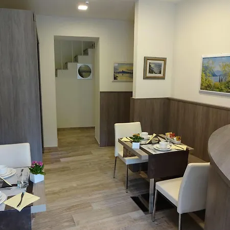 Italianway - Brenna Guest house